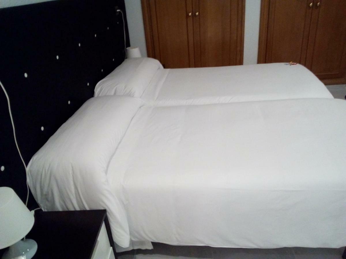 La Bilbaina Hotel Vitoria-Gasteiz Cameră foto