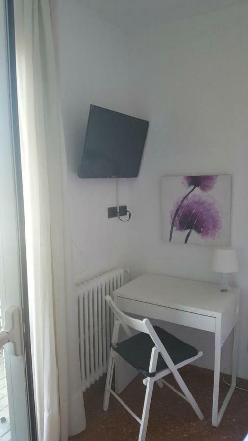 La Bilbaina Hotel Vitoria-Gasteiz Cameră foto