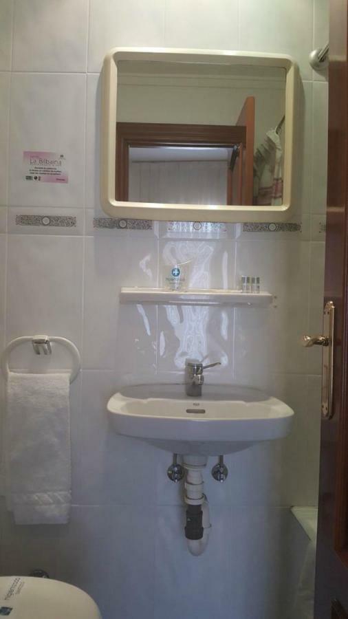 La Bilbaina Hotel Vitoria-Gasteiz Cameră foto