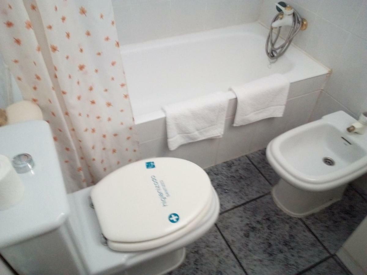 La Bilbaina Hotel Vitoria-Gasteiz Cameră foto